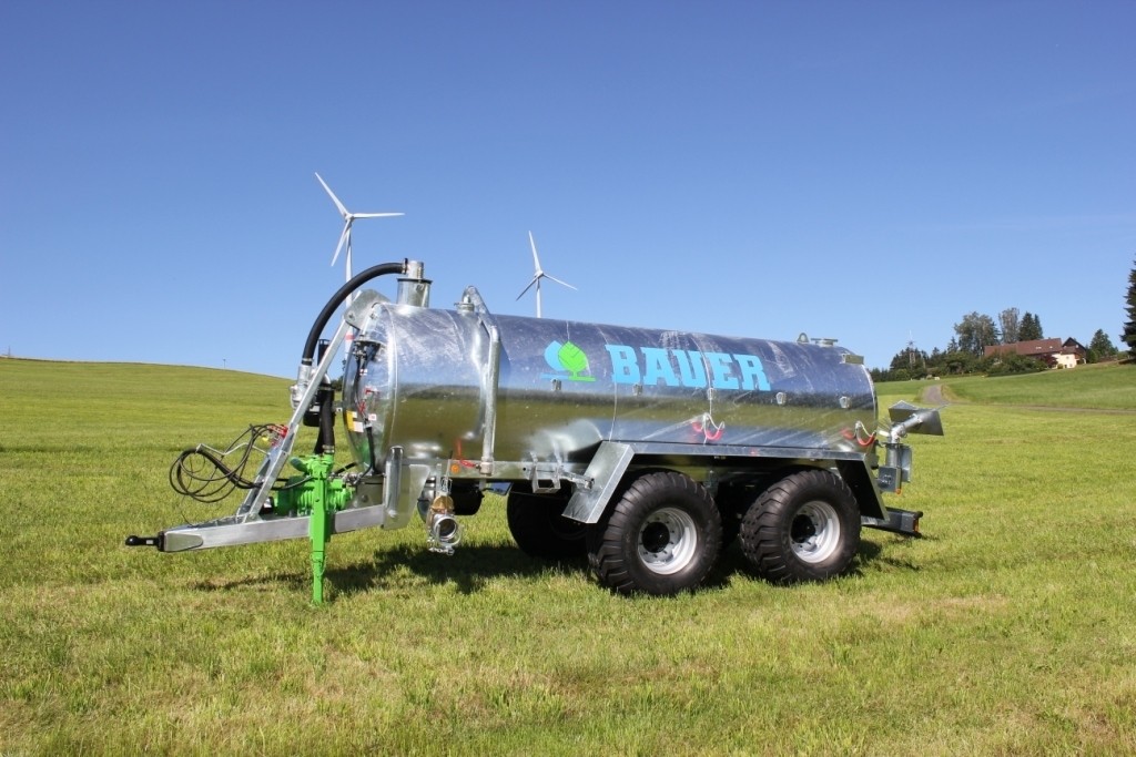 Premium tankers - Röhren- und Pumpenwerk BAUER